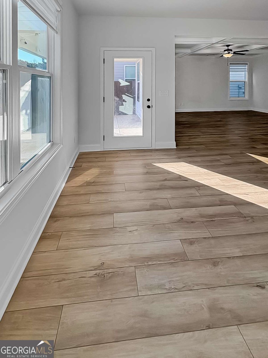 5240 Fox Den Road Oakwood - Photo 10