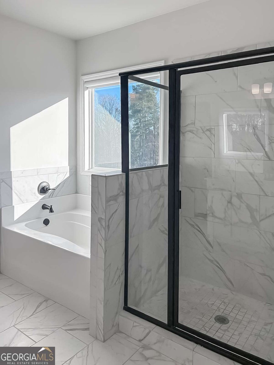 5240 Fox Den Road Oakwood - Photo 17