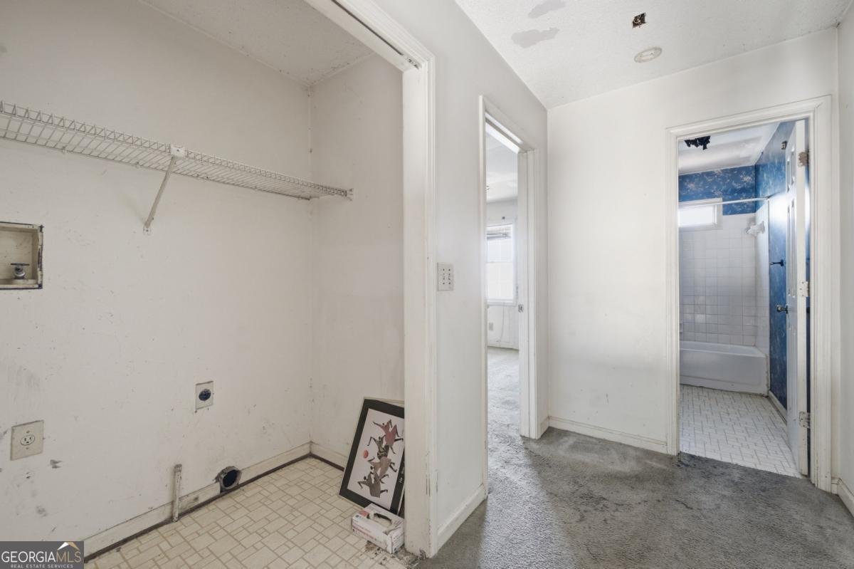 1044 Autumn Crest Court Stone Mountain - Photo 11