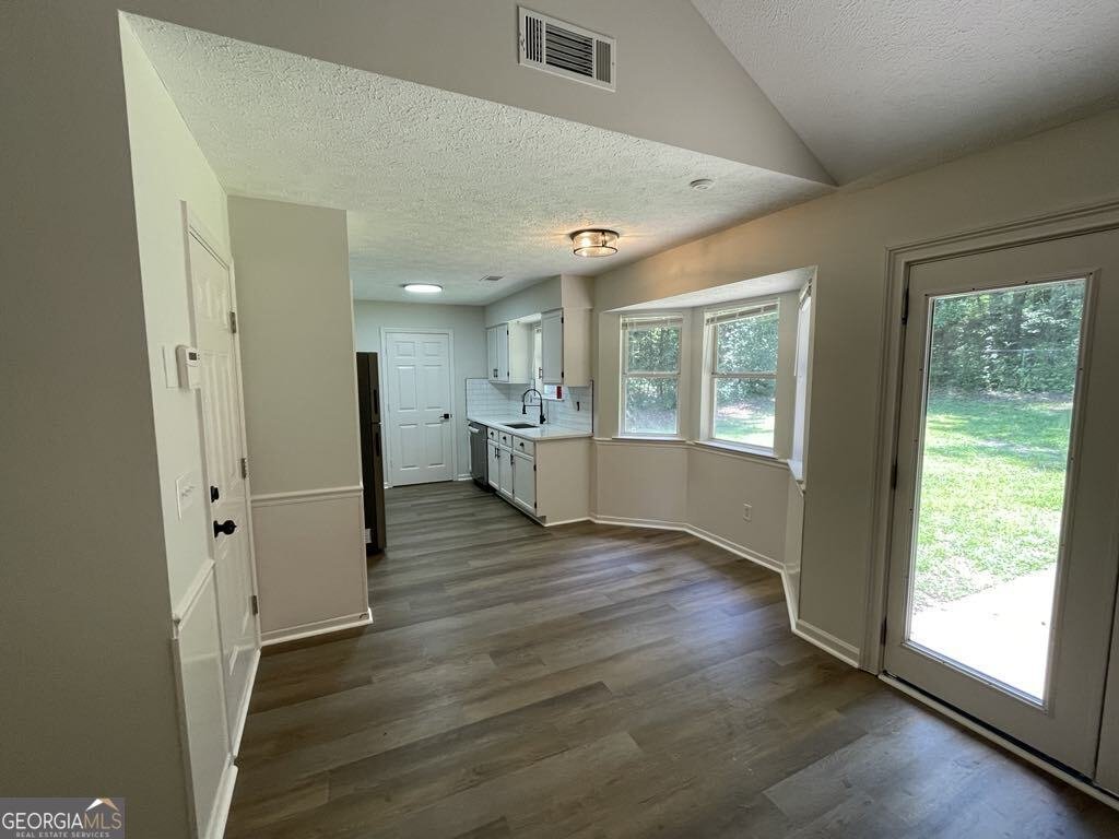 60 Doe Run Drive Sharpsburg - Photo 10