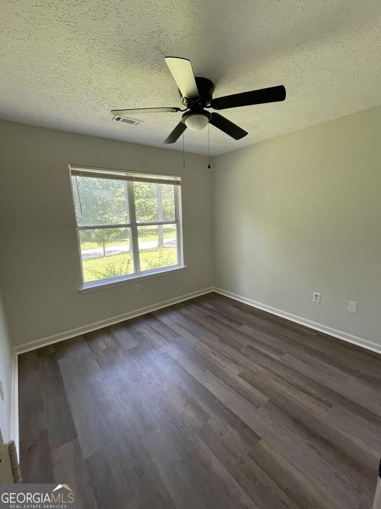 60 Doe Run Drive Sharpsburg - Photo 13