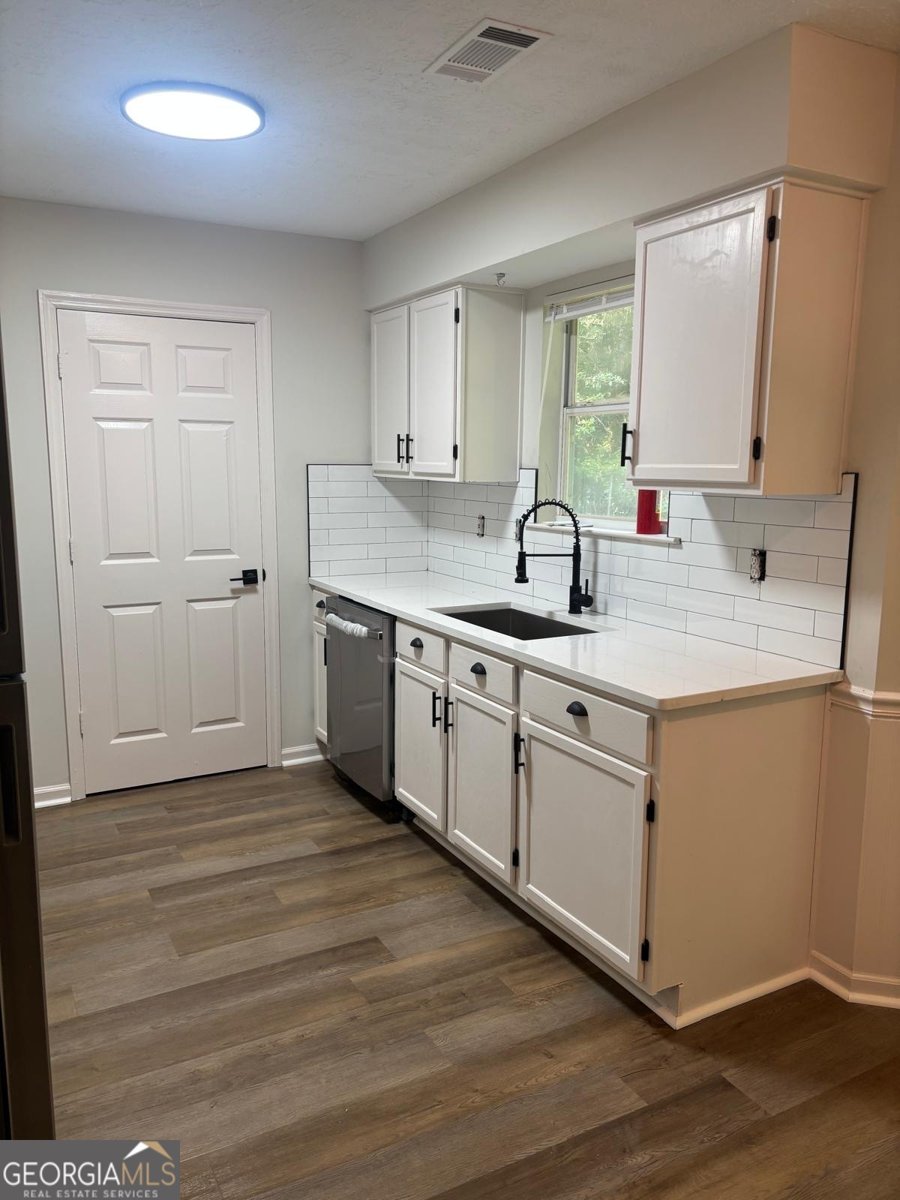 60 Doe Run Drive Sharpsburg - Photo 6