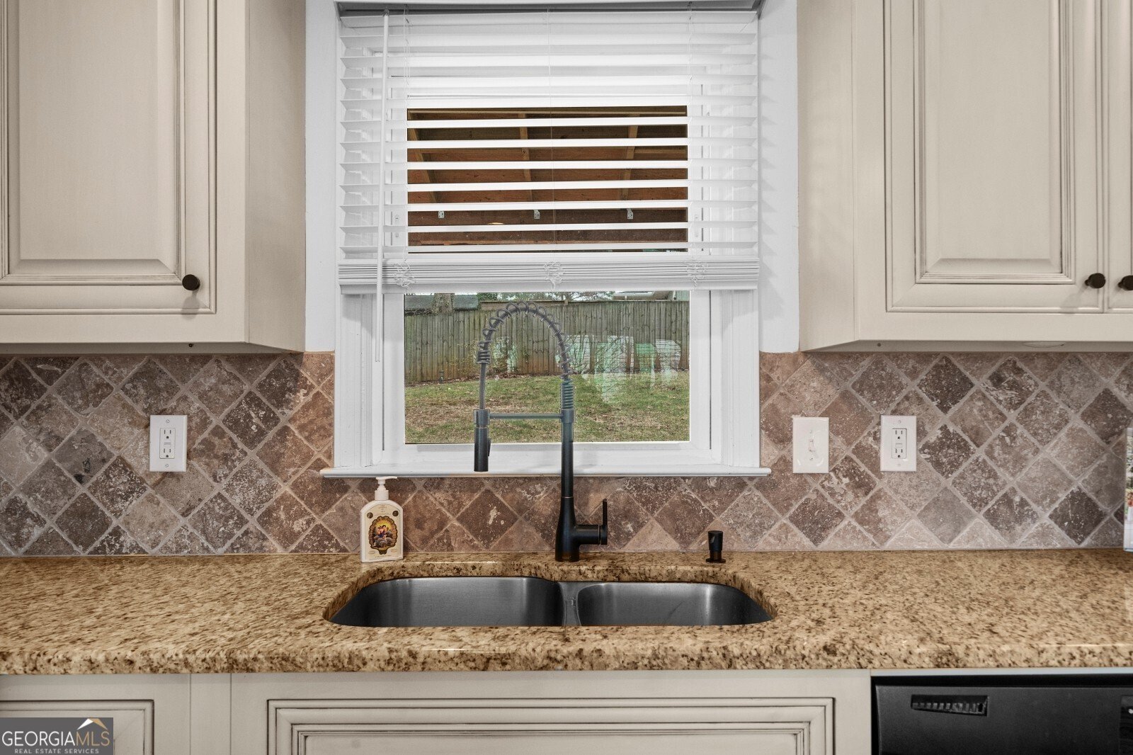 950 Eleanor Way Smyrna - Photo 13