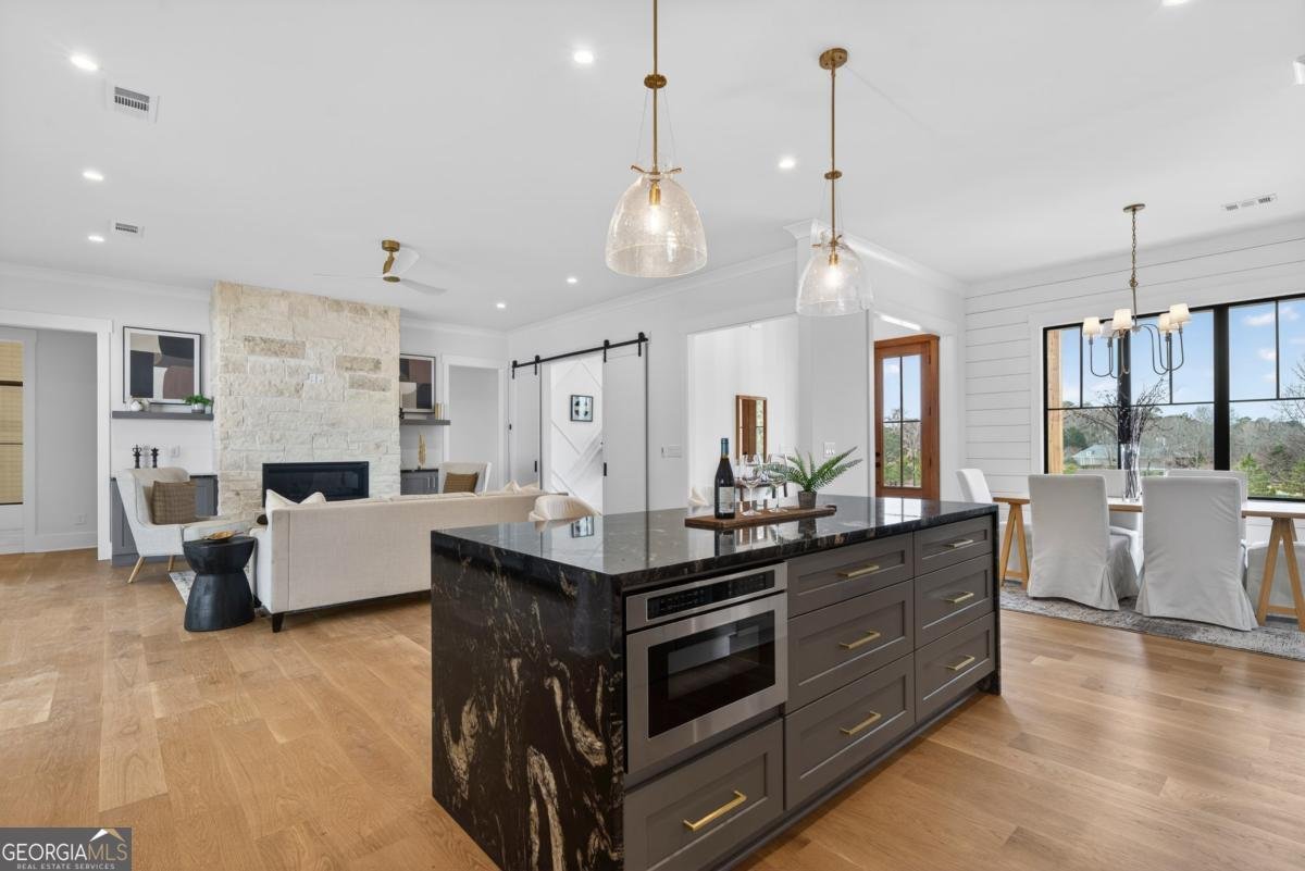 2020 Clearwater Drive White Plains - Photo 34