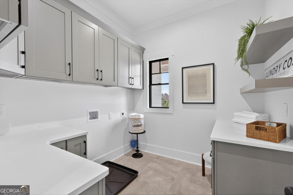 2020 Clearwater Drive White Plains - Photo 43