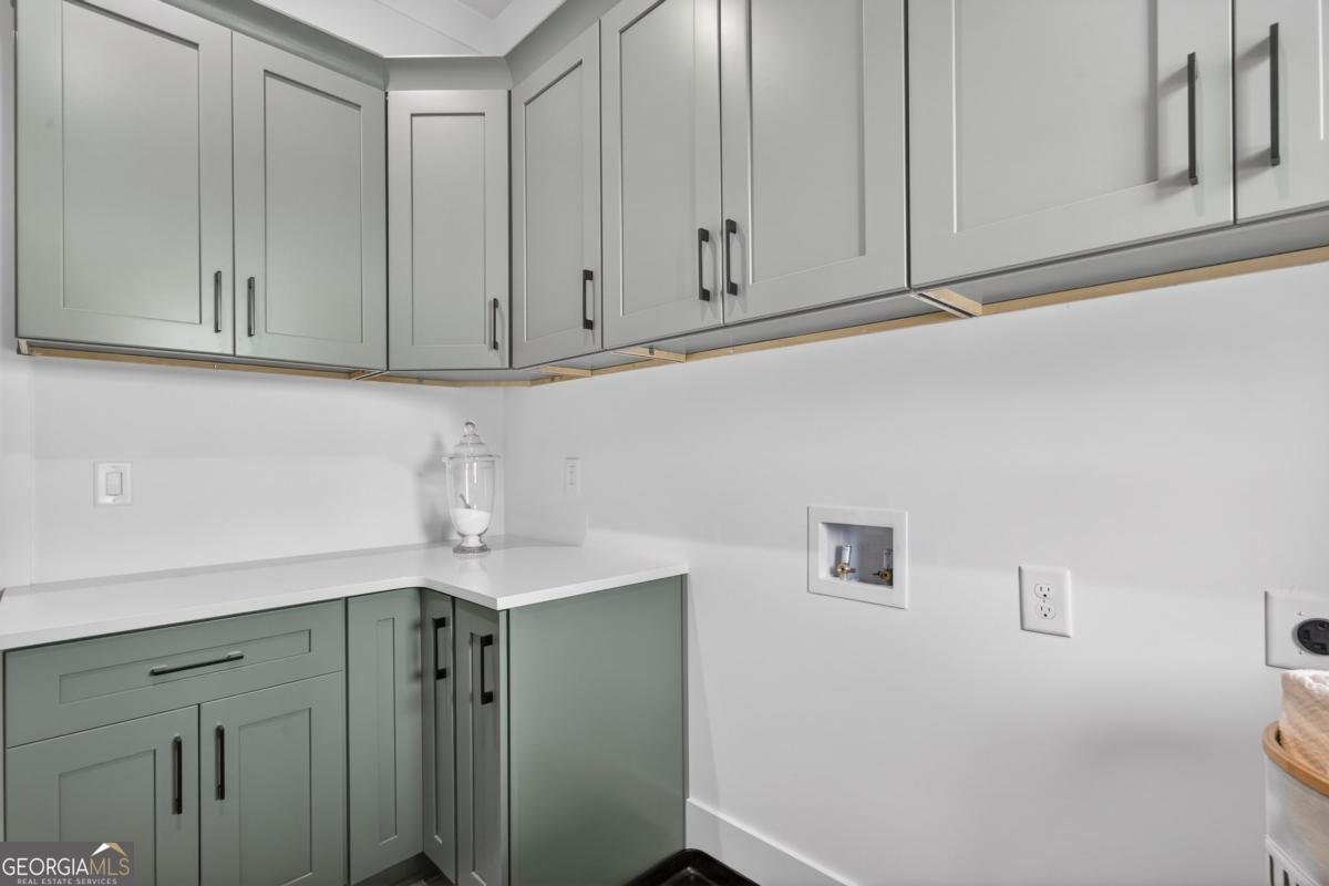 2020 Clearwater Drive White Plains - Photo 45