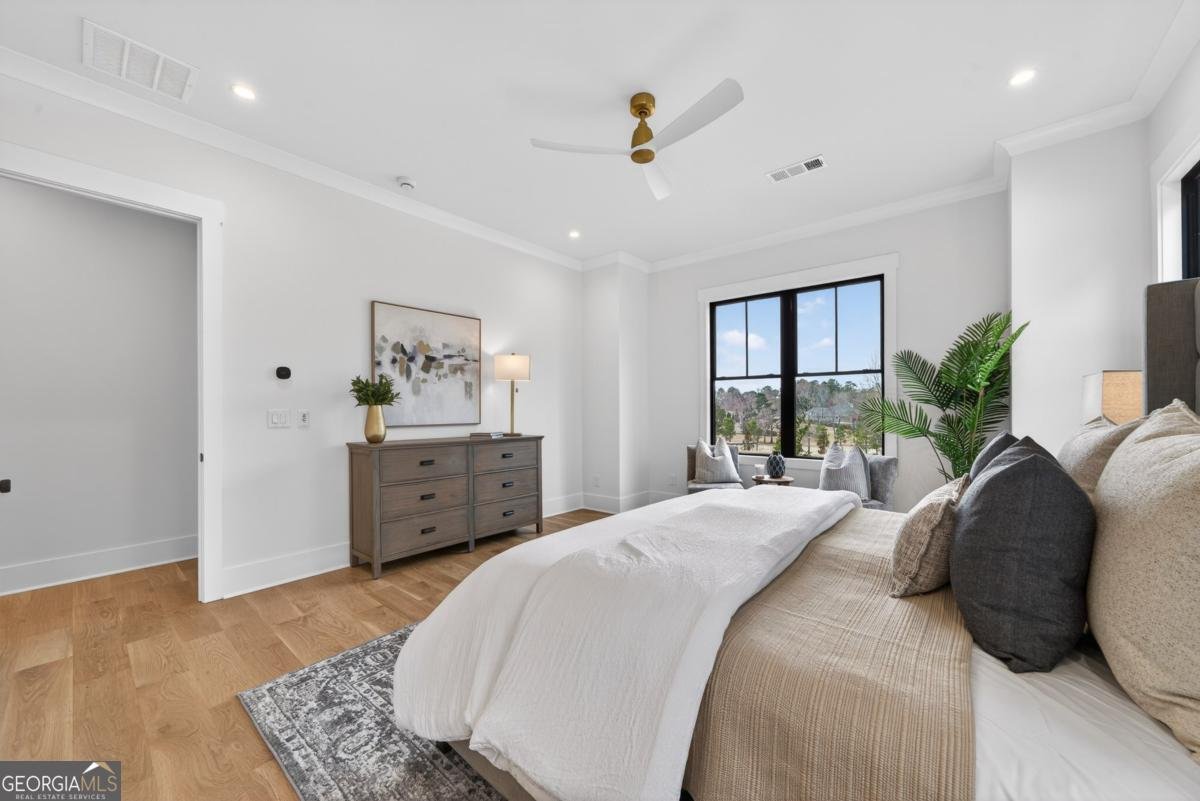 2020 Clearwater Drive White Plains - Photo 47