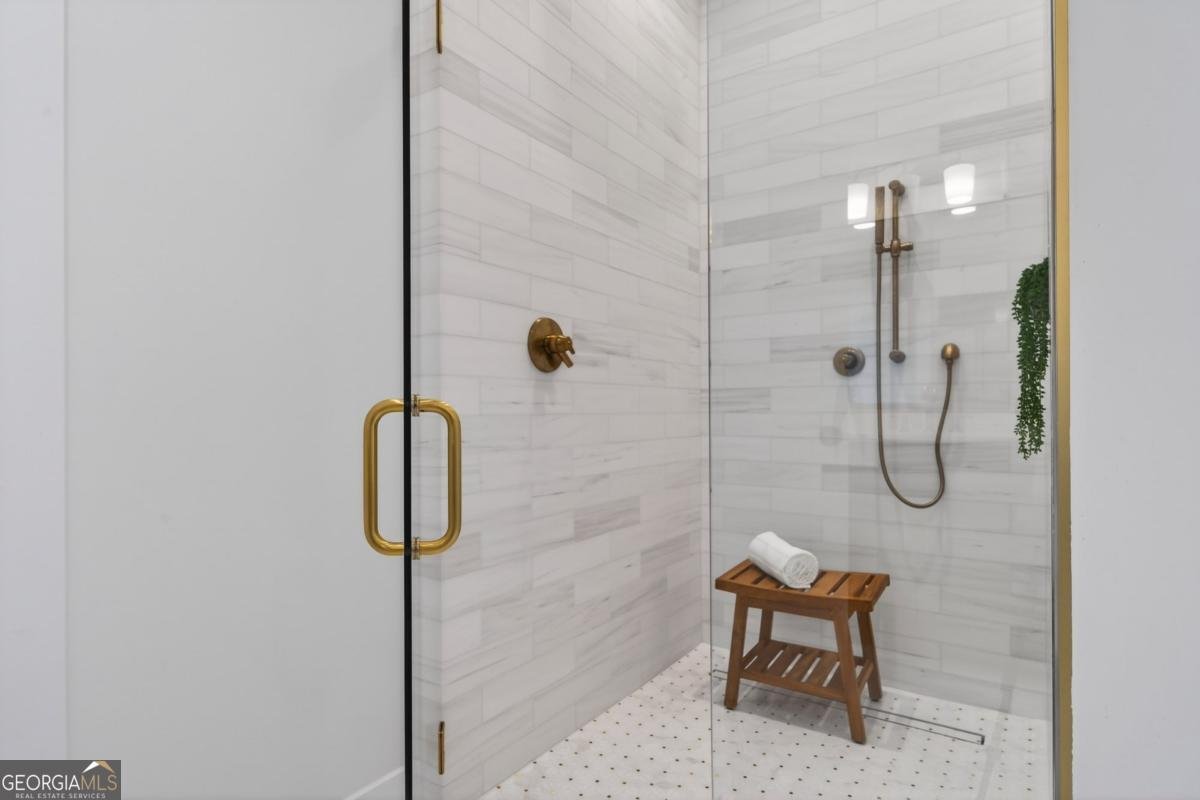 2020 Clearwater Drive White Plains - Photo 52