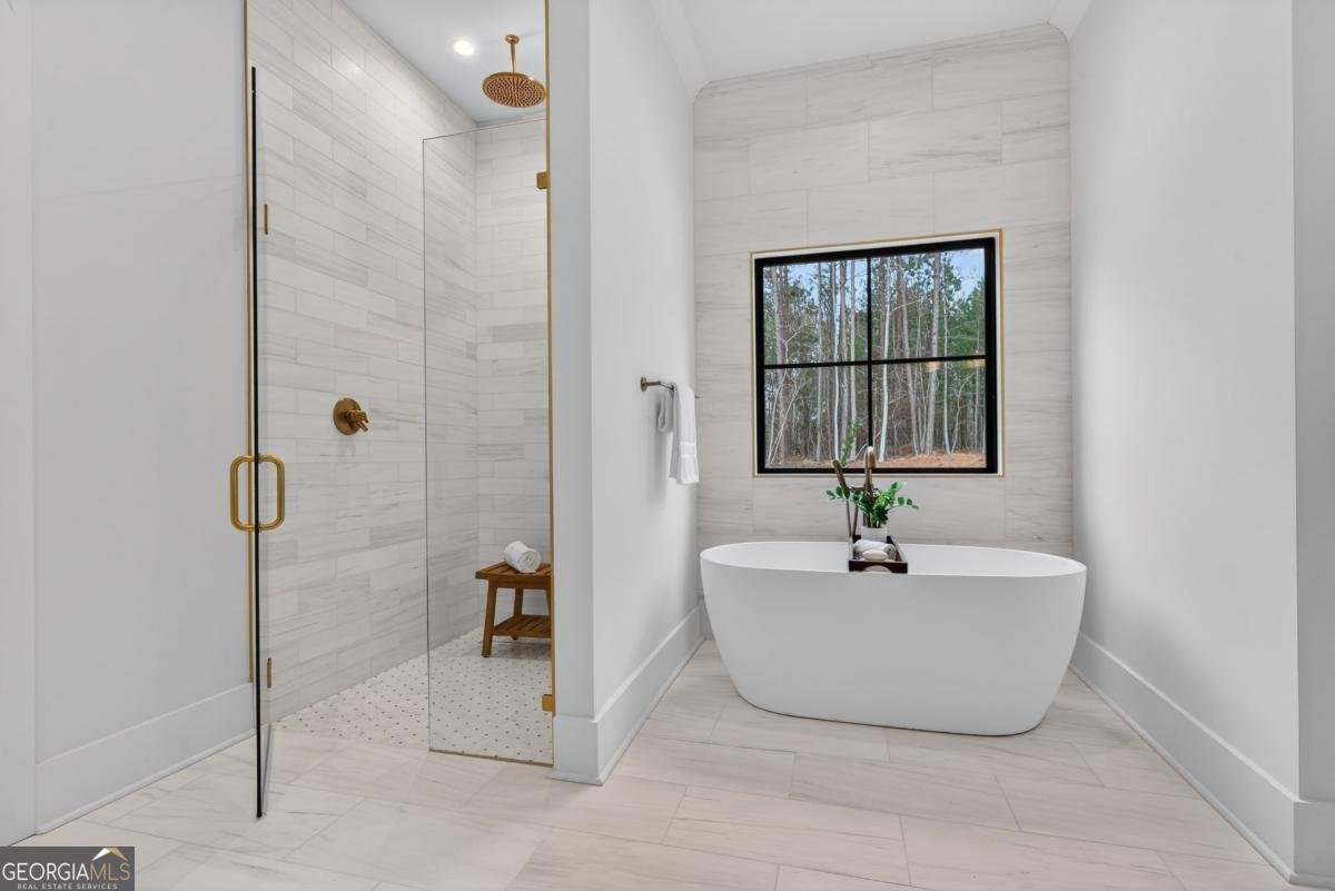 2020 Clearwater Drive White Plains - Photo 53