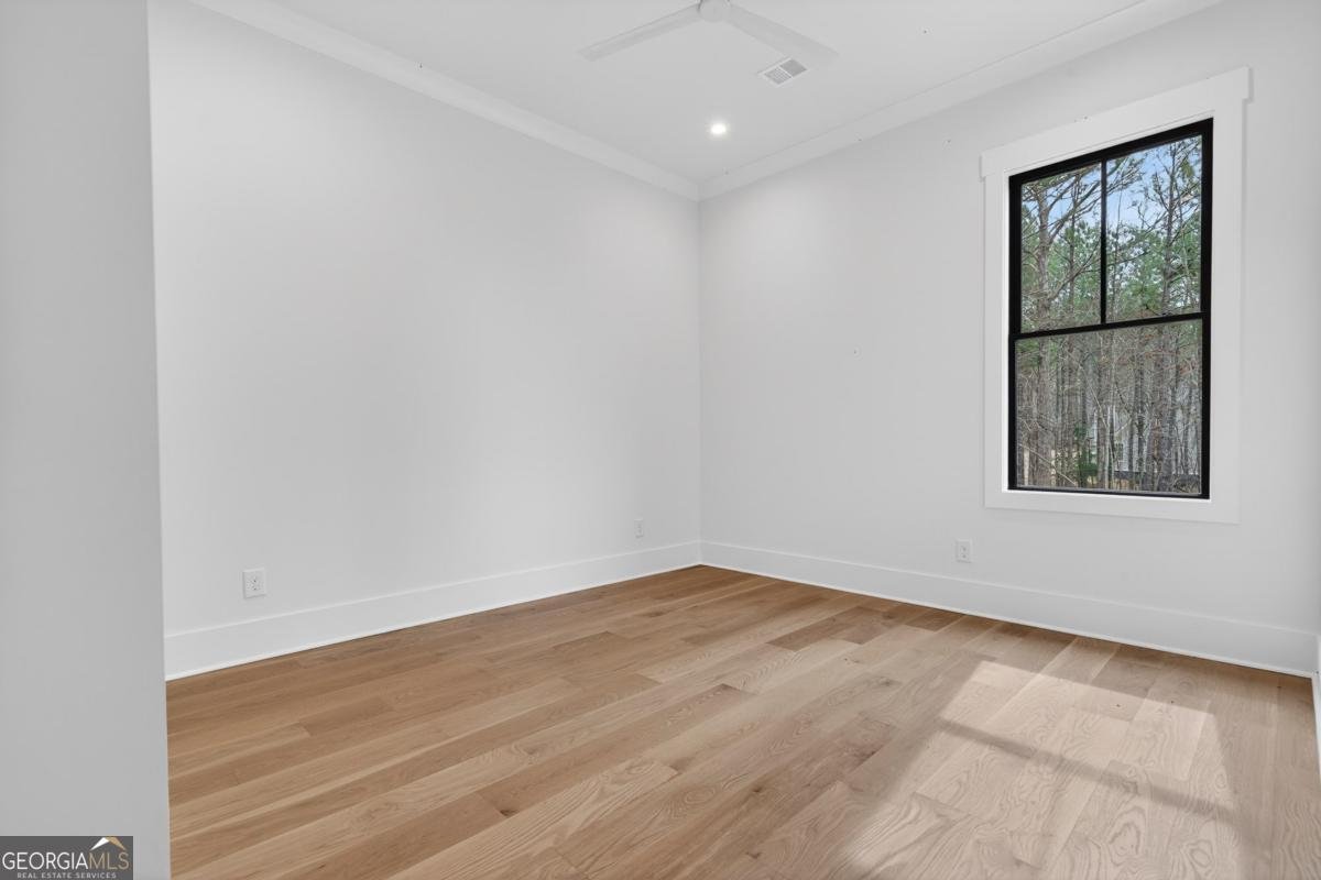 2020 Clearwater Drive White Plains - Photo 55