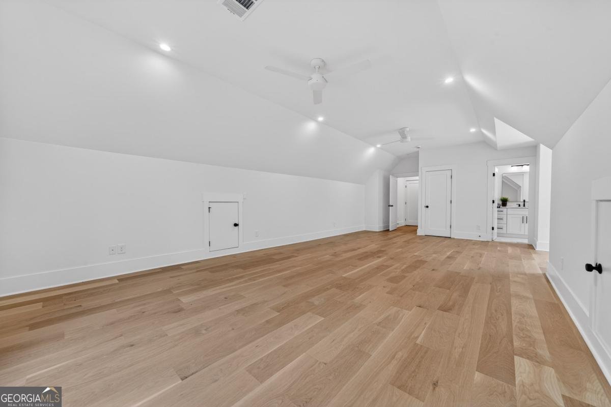 2020 Clearwater Drive White Plains - Photo 67