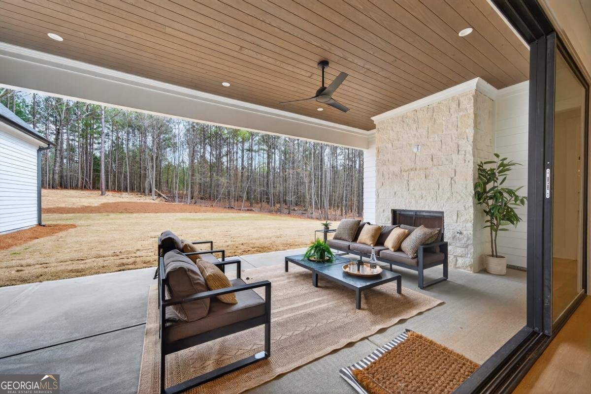 2020 Clearwater Drive White Plains - Photo 72