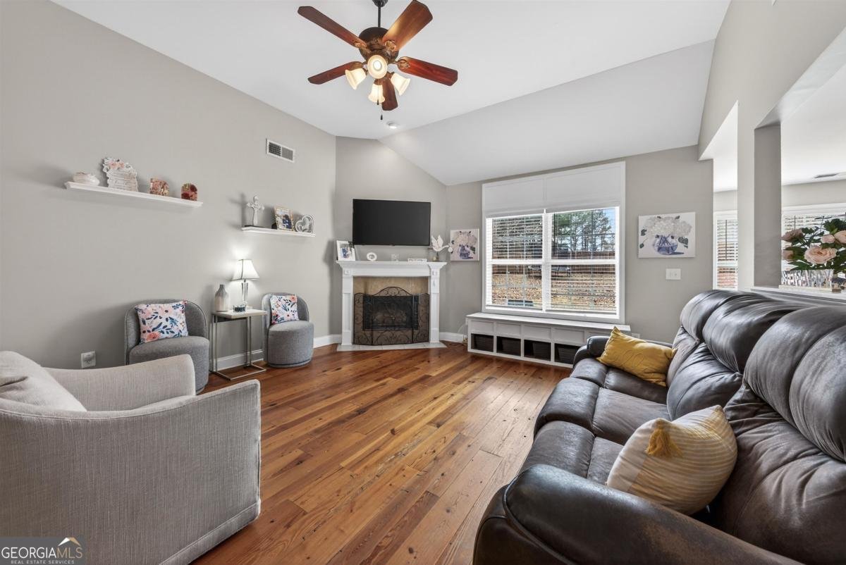 1111 Whispering Lakes Drive Madison - Photo 9