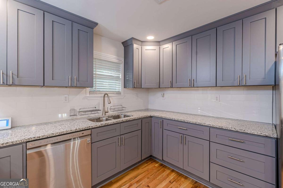 1395 Dennis Drive Decatur - Photo 12