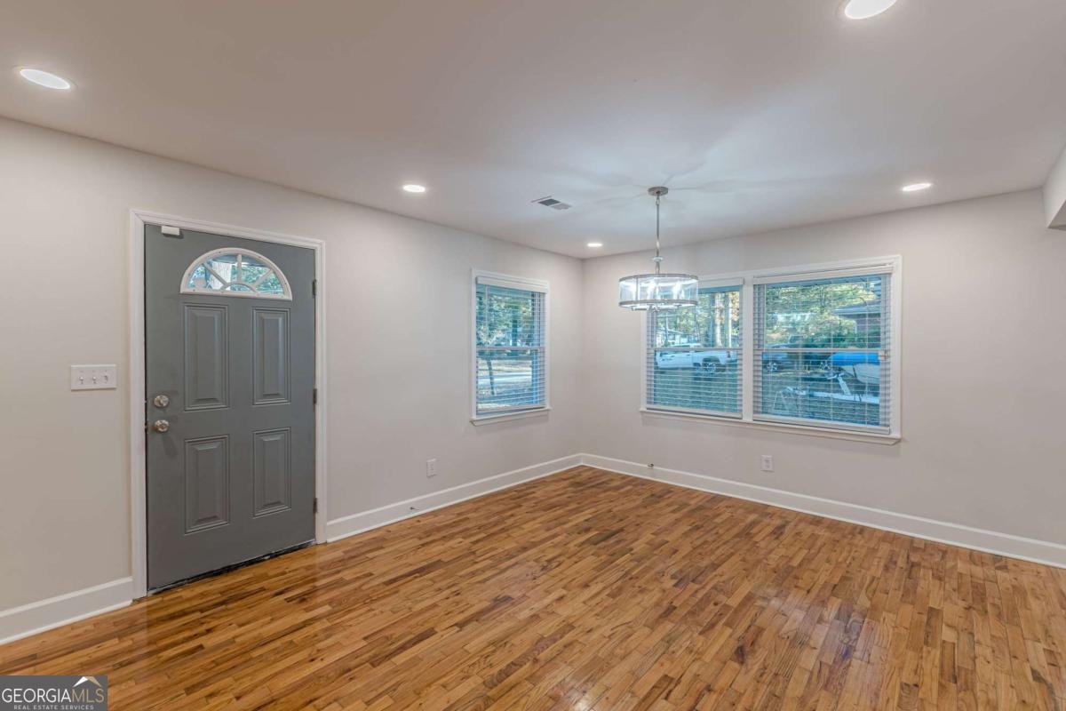 1395 Dennis Drive Decatur - Photo 6