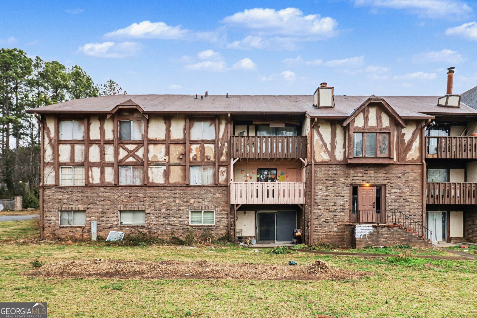 120 Camelot Drive Atlanta - Photo 1