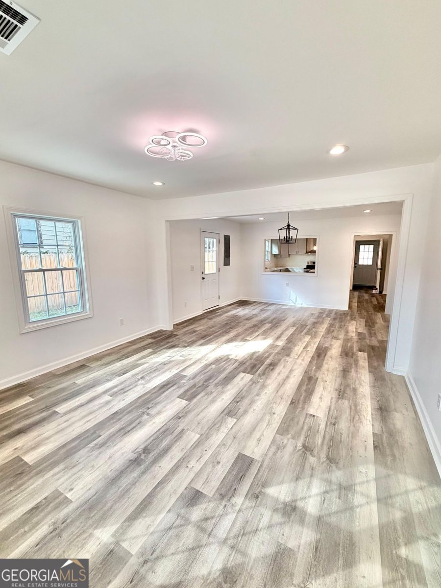 1021 53rd Street Columbus - Photo 7