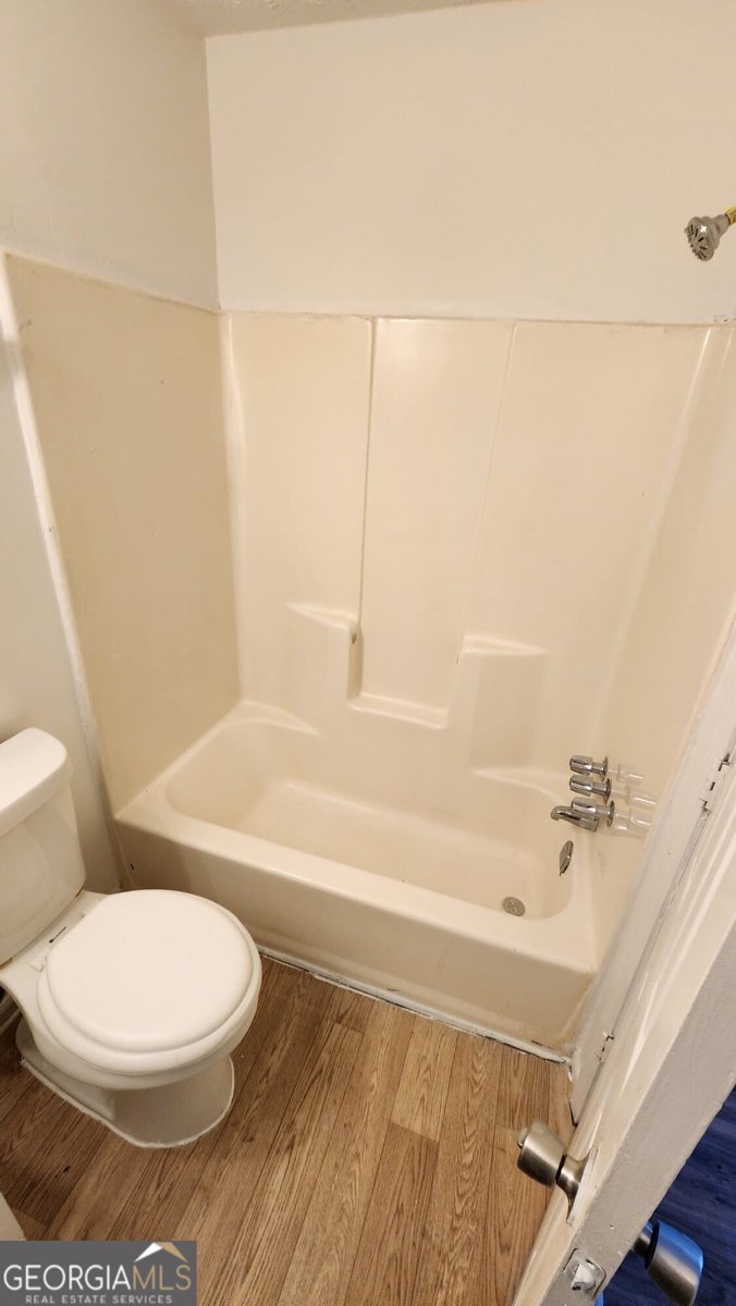 631 Hunting Creek Lane Conyers - Photo 6