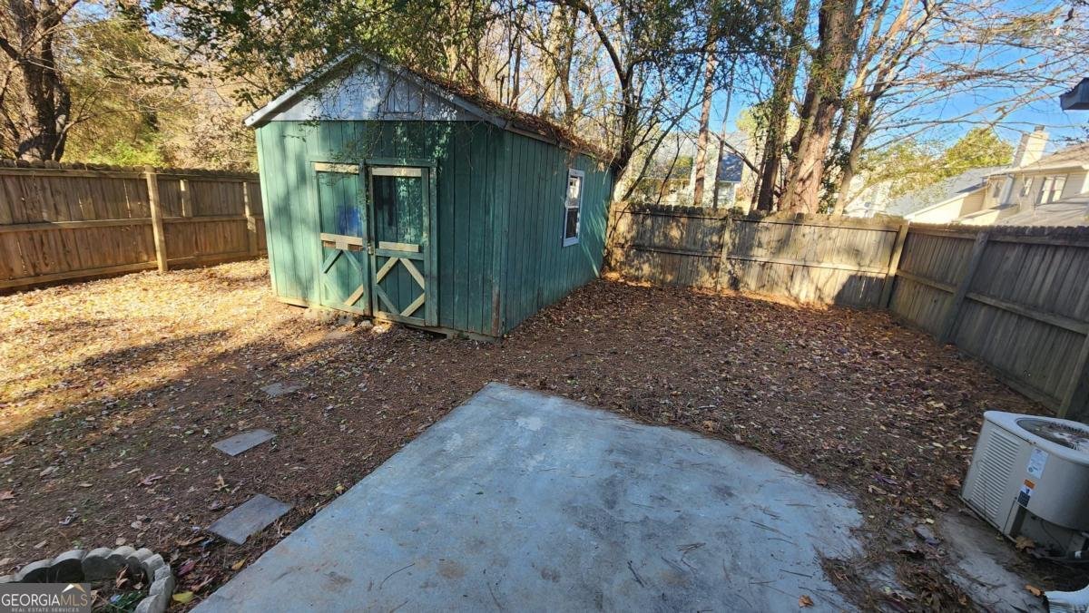 631 Hunting Creek Lane Conyers - Photo 7