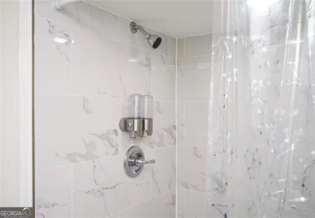 2339 Country Club Lane Atlanta - Photo 8