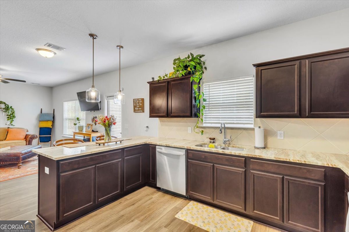 276 Brightleaf Circle Hinesville - Photo 18