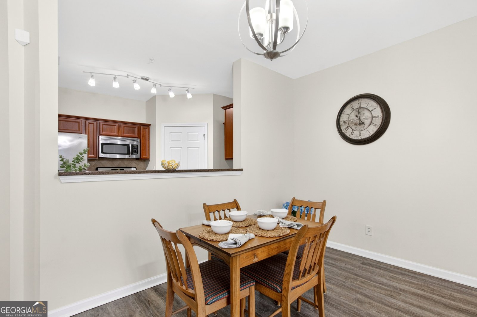 4805 Village Way Smyrna - Photo 12