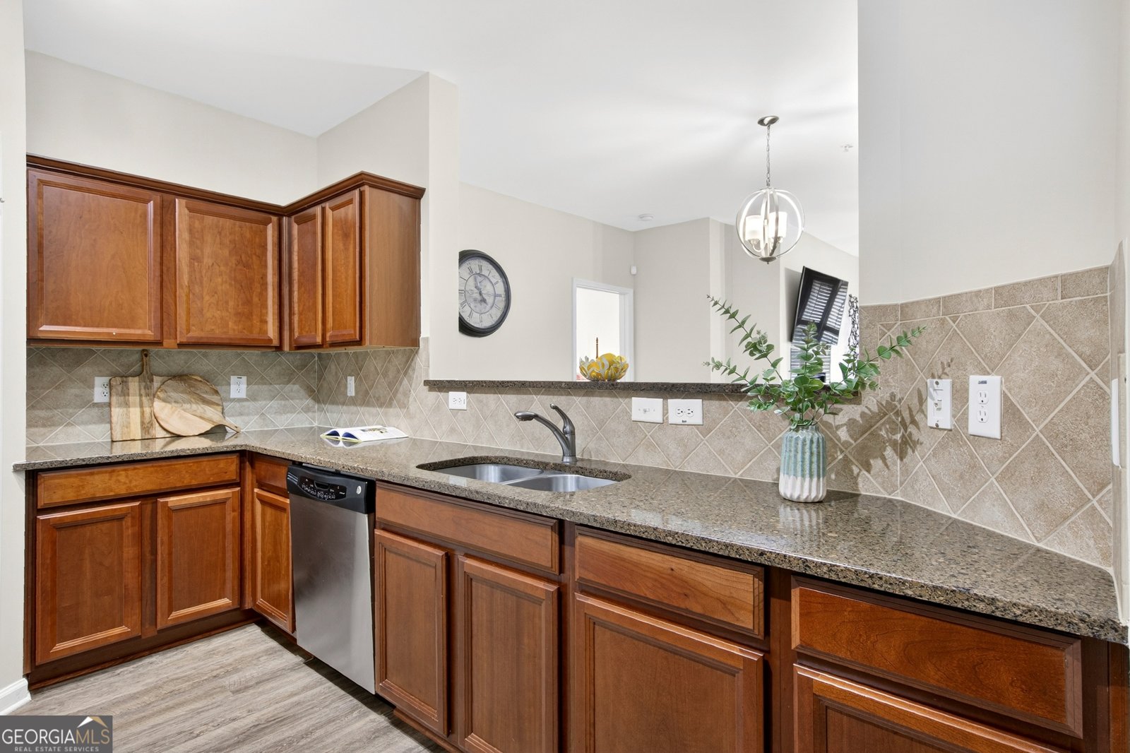 4805 Village Way Smyrna - Photo 6