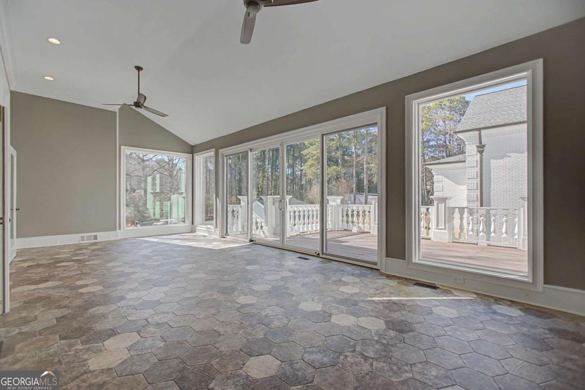 1445 Hillside Drive Grayson - Photo 31