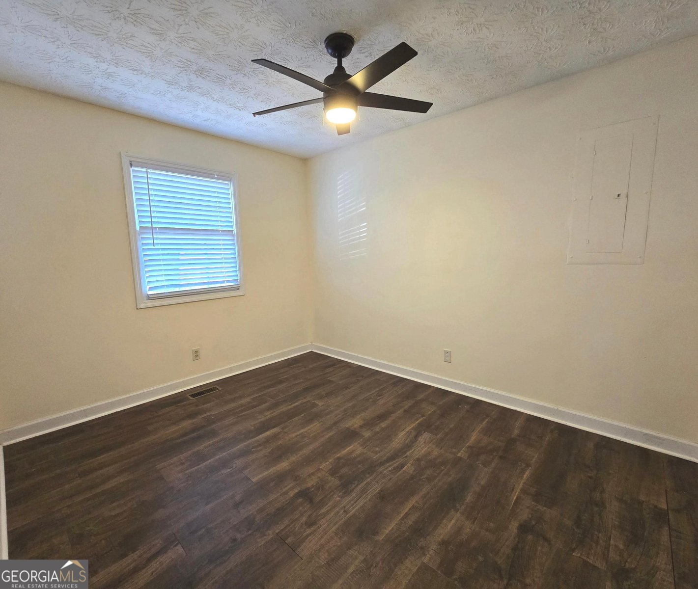 71 Railroad Avenue Jefferson - Photo 9