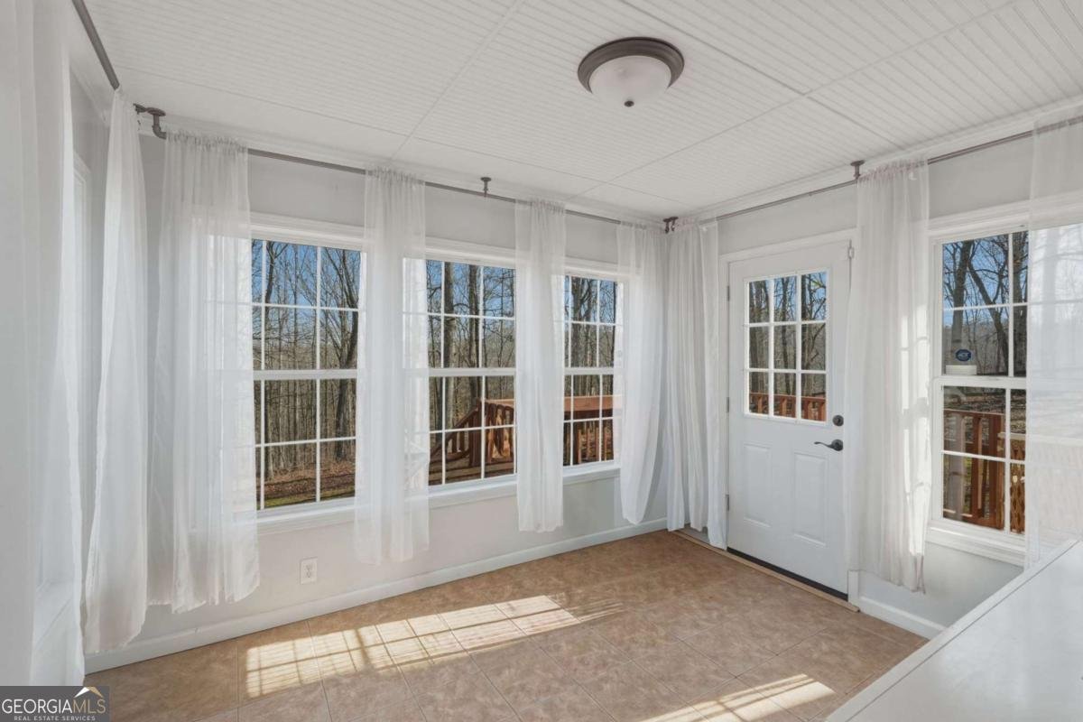 7070 Walnut Mill Court Cumming - Photo 9