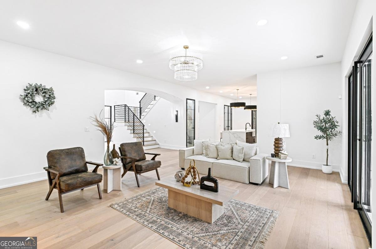 2067 Fontainbleau Drive Conyers - Photo 6