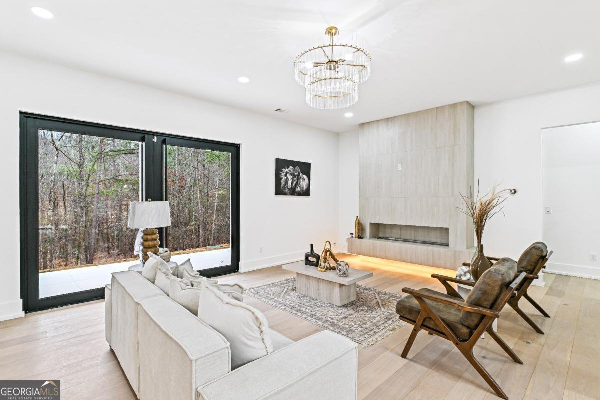 2067 Fontainbleau Drive Conyers - Photo 7