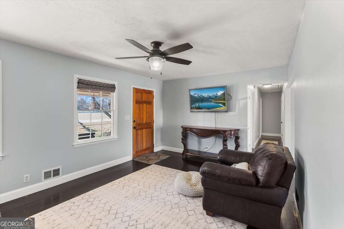 213 Cook Street Cartersville - Photo 6