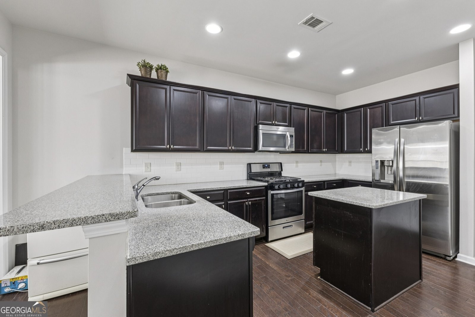 990 Parkside Wood Court Lawrenceville - Photo 12