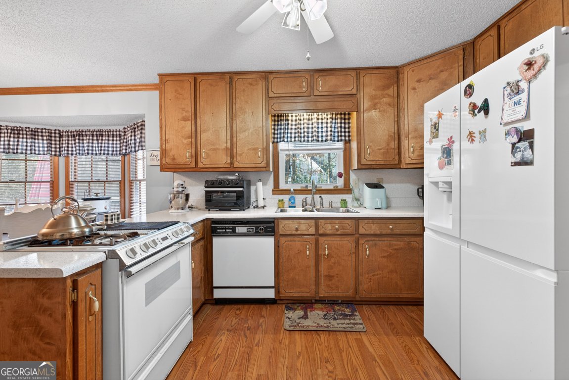 196 Regal Way McDonough - Photo 16