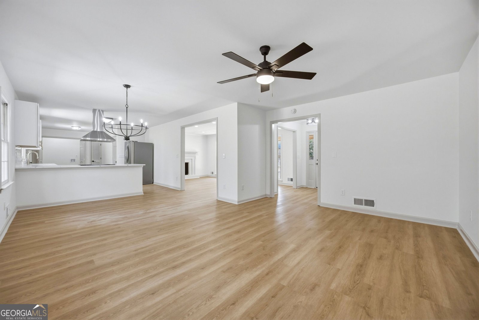 3577 Hampton Court Peachtree Corners - Photo 9