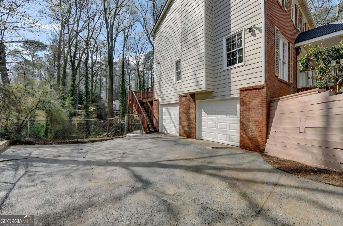 5362 Milieo Place Lilburn - Photo 46