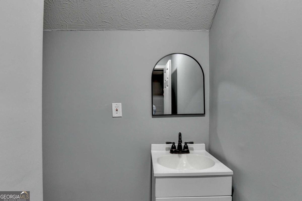 5362 Milieo Place Lilburn - Photo 47