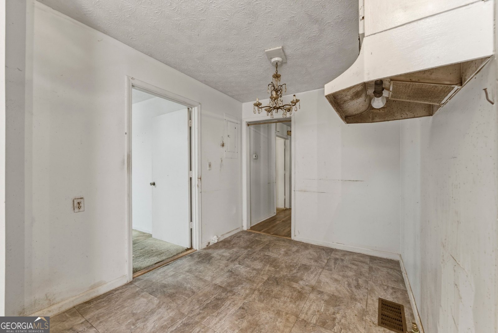 33 Head Street McDonough - Photo 8