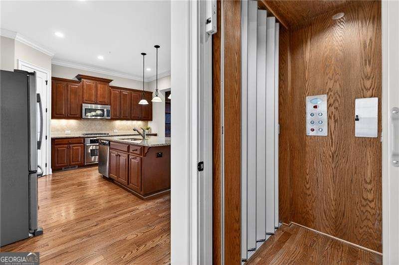 1311 Lullwater Park Circle Atlanta - Photo 10