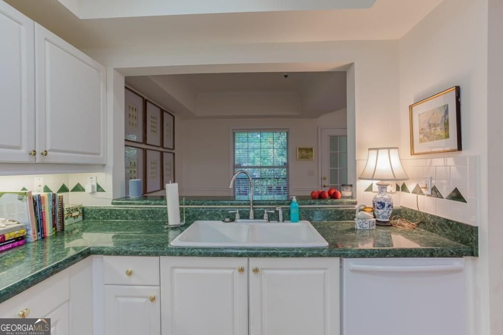 3636 Habersham Road Atlanta - Photo 14