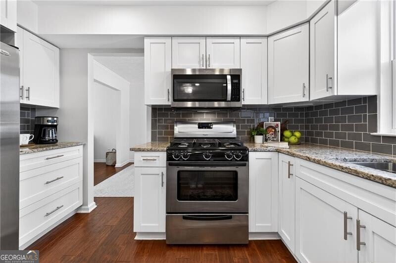 5727 Shawn Terrace Peachtree Corners - Photo 13