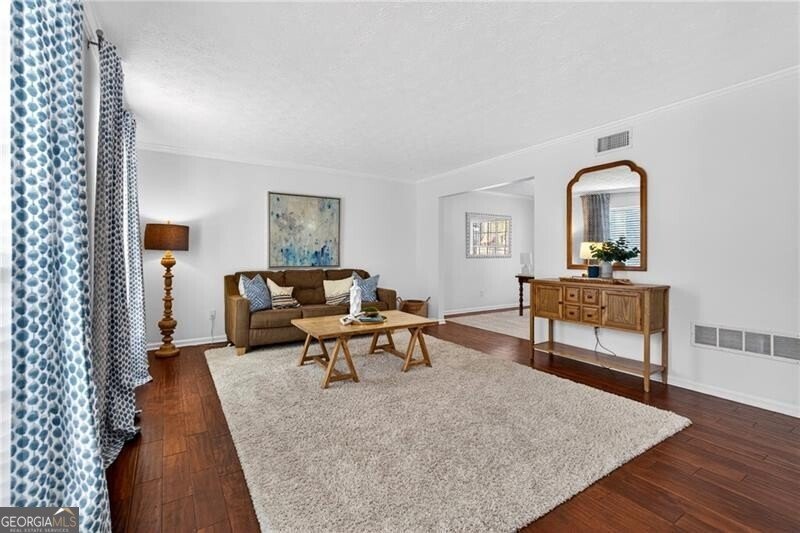 5727 Shawn Terrace Peachtree Corners - Photo 6