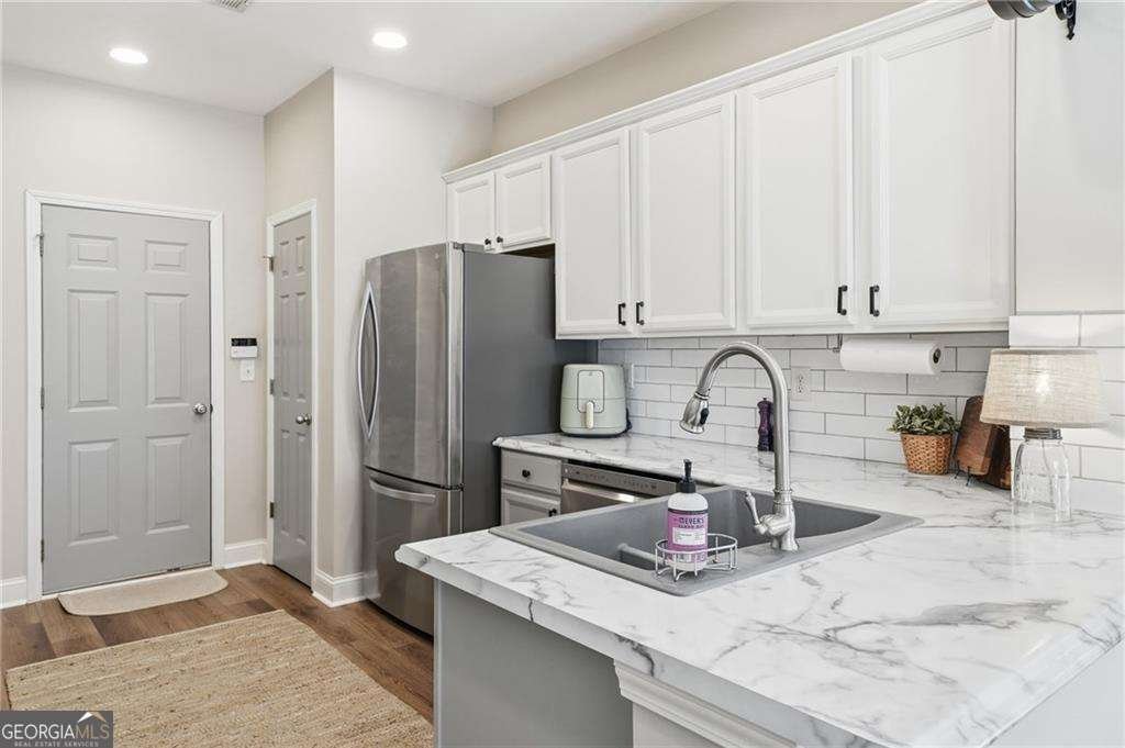 2282 Nottley Drive Marietta - Photo 9