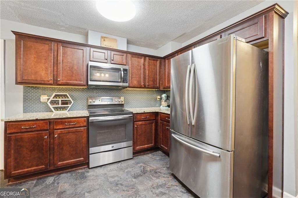 4185 Meadow Court Marietta - Photo 13