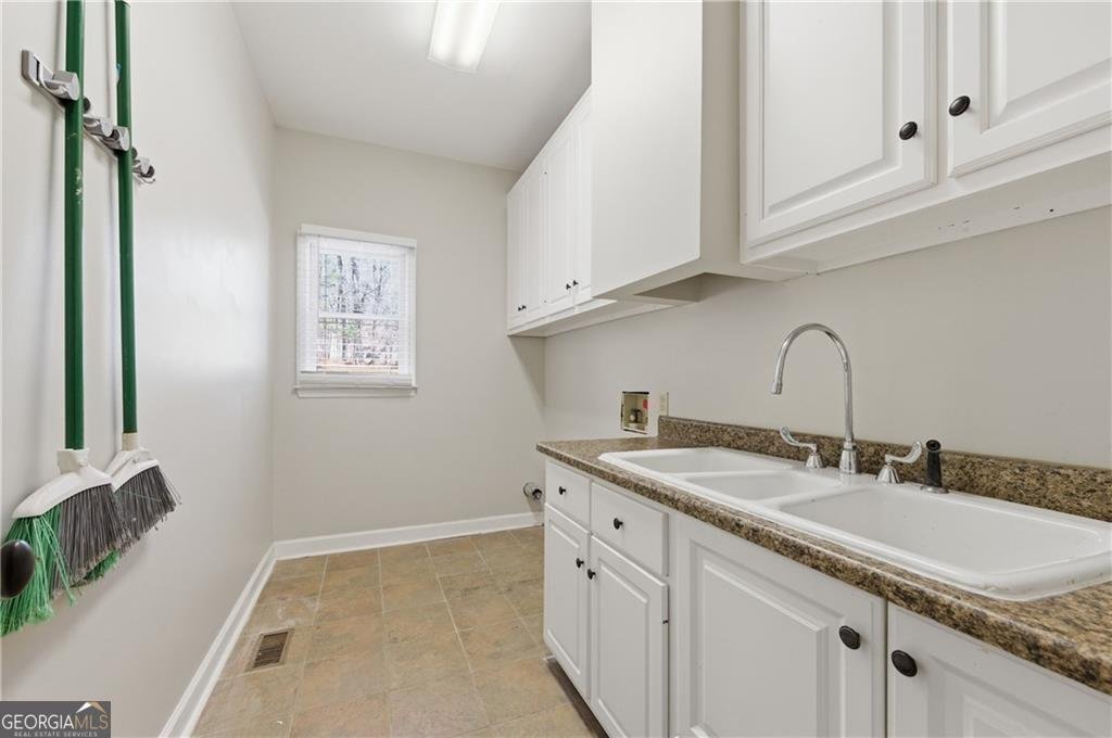 110 Hermitage Court Powder Springs - Photo 11