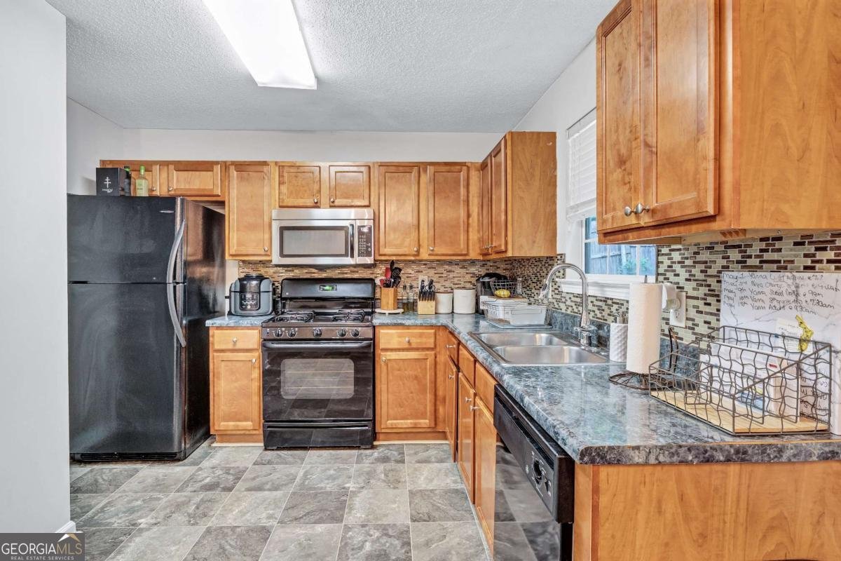 306 Bonnes Drive Austell - Photo 9