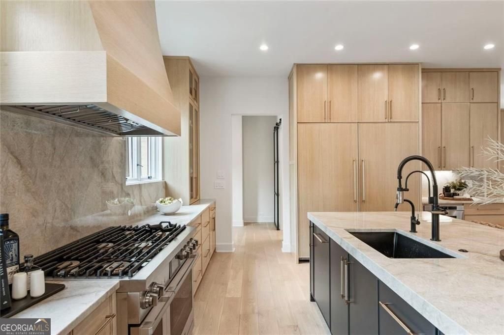 4524 Mystic Drive Sandy Springs - Photo 22