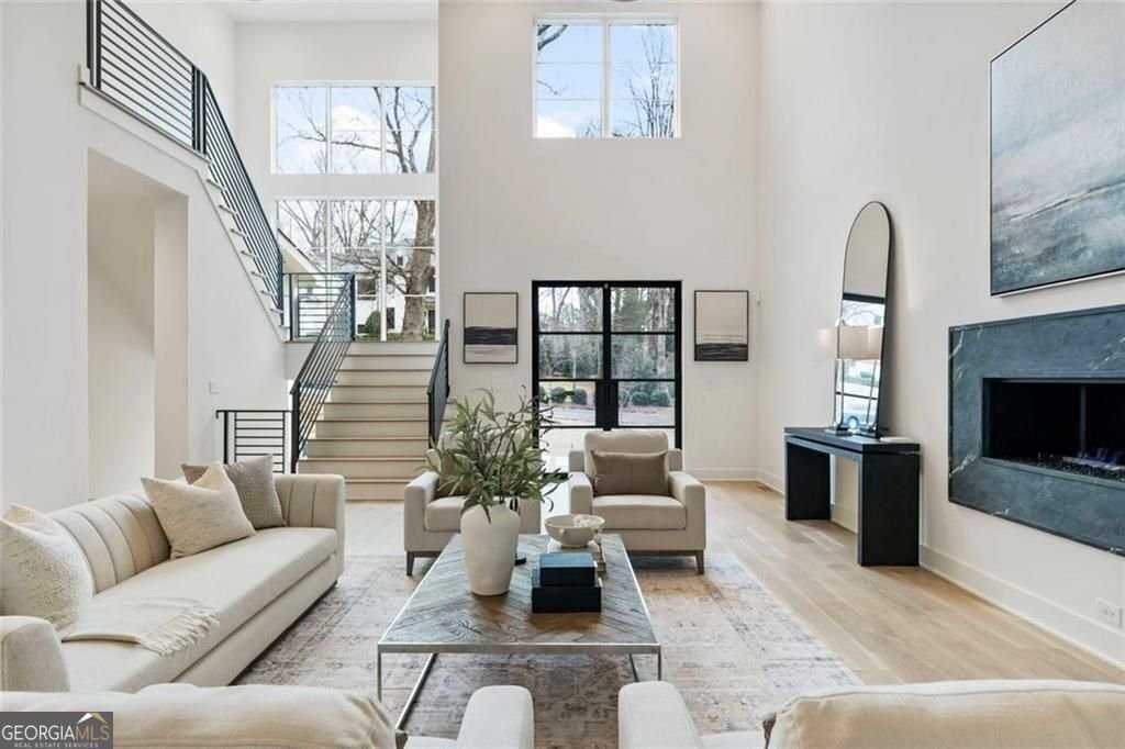 4524 Mystic Drive Sandy Springs - Photo 8