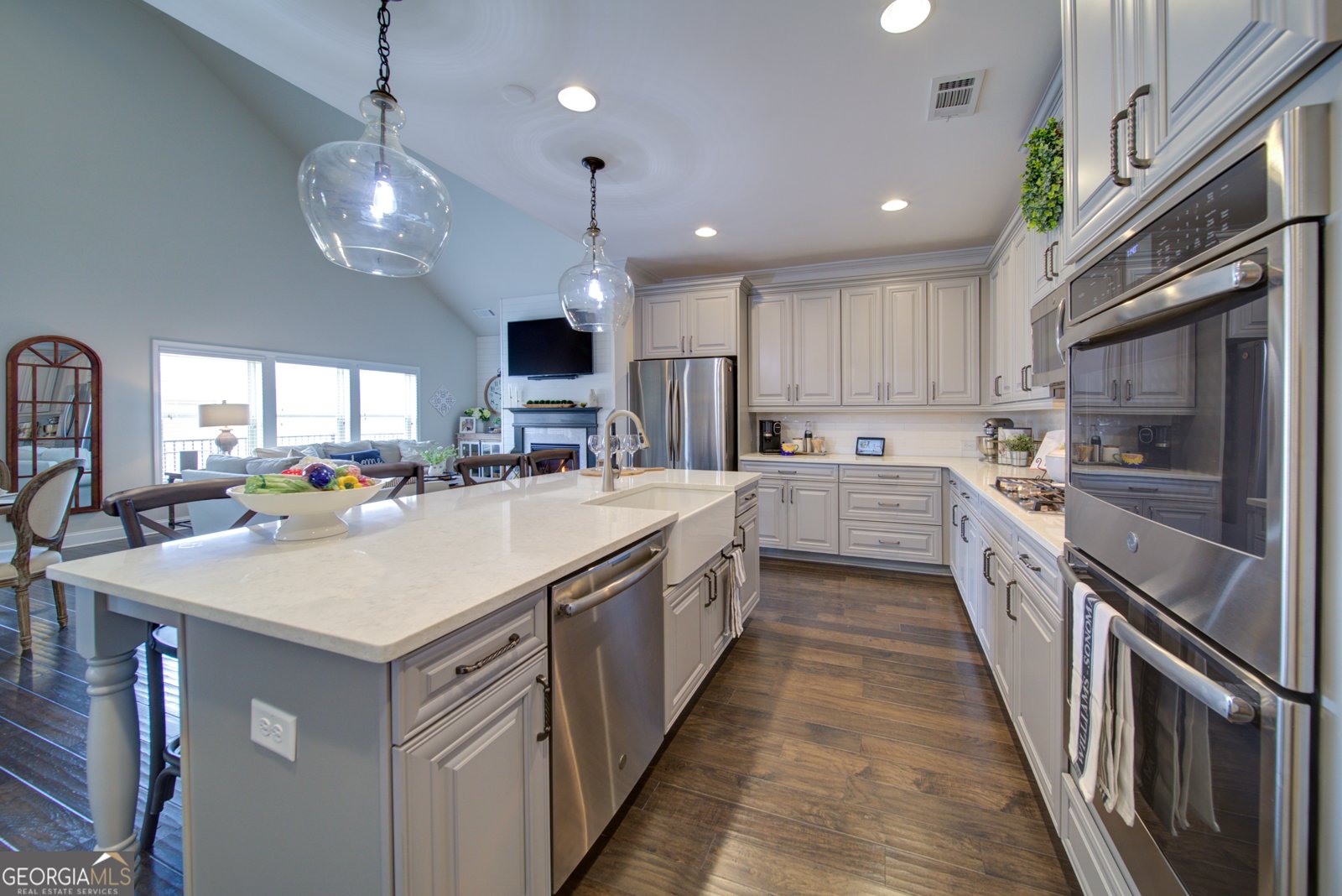 6988 Flagstone Way Flowery Branch - Photo 13